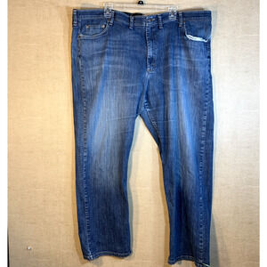 Wrangler Jeans Men's Size 46x30 Relaxed Fit Straight Leg Cotton Blend Blue